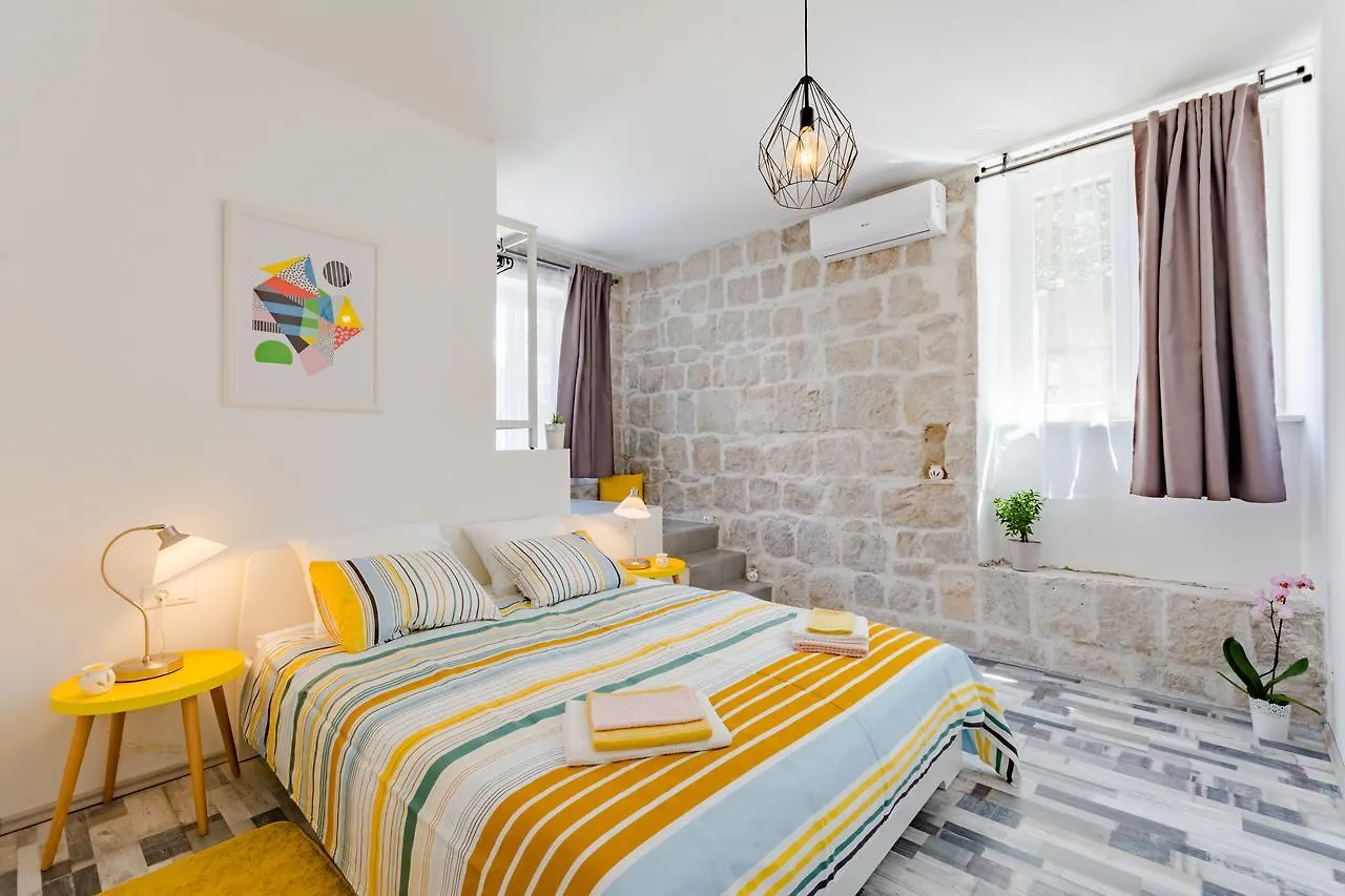 Apartment Mia Split 0*,  Croatia