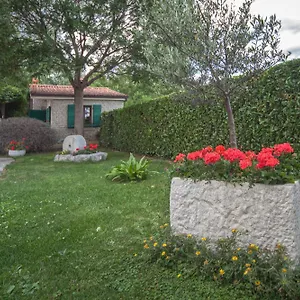 5* Bed & Breakfast Luxury Apartments Villa Klara